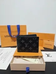 Louis Vuitton 鞄　財布セット LOUIS VUITTON ルイヴィトン財布 レディース 三つ折り財布