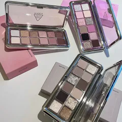 新品12色入りグリッターアイシャドウパレット小粒ラメマット韓国メイク中国コスメ