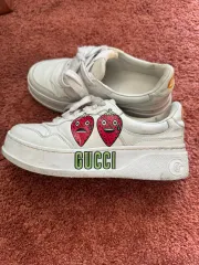 2025年最新】gucci いちごの人気アイテム - メルカリ