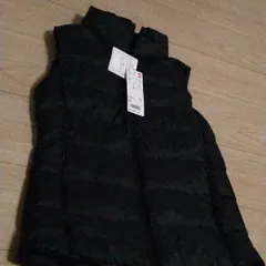 ユニクロ　ダウンベスト