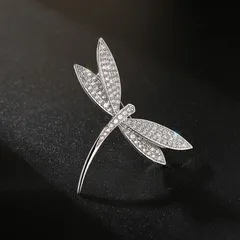 トンボデザインのクリスタルブローチ 二色からご選択