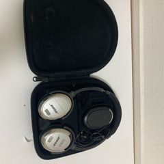 BOSE　QuietComfort3Acoustic Noise Cancerlling Headphones　ヘッドフォン　イヤーカフは劣化強く交換してください　動作確認済