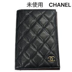 ●未使用　シャネル　CHANEL キャビアスキン ココマーク パスポート ケース 黒　レザー　レディース　5D551