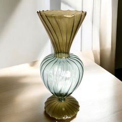 フラワーベース　花瓶　フランフラン　Francfranc　フリル　バイカラー