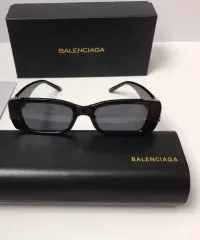 BALENCIAGA(バレンシアガ) サングラス 新品のサムネイル
