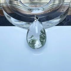 高級 EU製★グリーンファントム・ペンダント★パワーストーン 天然石A 金運 浄化 綺麗 ギフト 36.4*24.8*16.8mm ZZ1086