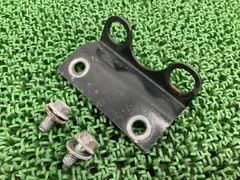 W400 W650 マフラーステー 右 カワサキ 純正 中古 バイク 部品 EJ400A EJ650A 曲がり無し 品薄 希少品 車検 Genuine Uaのサムネイル