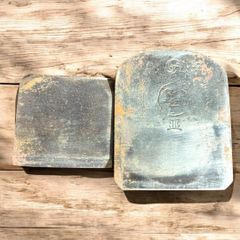 某有名オークション買入 鉋 大工具 宮大工 共裏 古道具 名工 飾り 台付き  故三郎孫弟子[三代三郎] 銘あり 作家物 特殊焼入