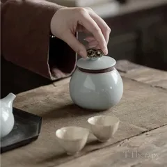 旧家蔵出し 唐物 明時代 龍泉窯陰刻文青磁花瓶中国美術 古渡 天龍寺 砧青磁 旧家蔵出し 唐物 明時代 龍泉窯陰刻文青磁花瓶中国美術 古渡 天龍