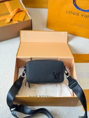 【今日特価】LV Alpha Wearable Pouch（ルイヴィトン アルファ ウェアラブル ポーチ）