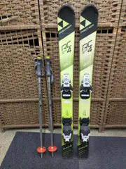 F01-20250707-03 【ジュニアスキー】【ジュニアスキーセット】FISCHER RC4 RACE JR 90cm ＋ストック付き　現状渡し