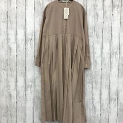 新品【 Bonjour Sagan 】ボンジュールサガン プリーツ切替バンドカラーワンピース ベージュ FREE