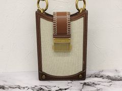 【CHARLES & KEITH】チャールズ＆キース　ウィンスレットベルトフォーンポーチ