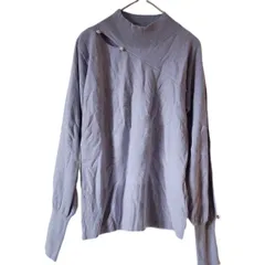 Z1442【タグ付き新品】axes femme アクシーズファム　カットアウトハイネックニット　長袖　グレー　レディース　フリーサイズ　人気完売　ふわふわ　パールボタン　お嬢様　清楚