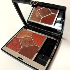 Dior   サンク クルール クチュール アイシャドウ   683