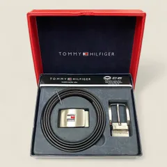 【未使用美品⭐️TOMMY HILFIGER】   トミー ヒルフィガー　 リバーシブルレザーベルト　 ブラックorブラウン　 ベルト長さ125cm×幅2.9cm   ベルト/バックルはとてもきれいです （AYA）
