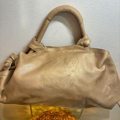 ΩNA3506 大人気！ LOEWE ロエベ ナッパアイレ ハンドバッグ レザー ゴールド 系 カラー アナグラム レディース