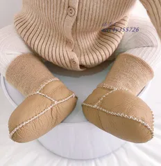 ベビー ソックスブーツ 3   ant4y355726