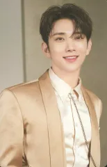 【中古】コレクションカード(男性) 18[ノーマル]：SEVENTEEN/ジョシュア(JOSHUA)/「SEVENTEEN [RIGHT HERE] WORLD TOUR IN GOYANG」トレーディングカード