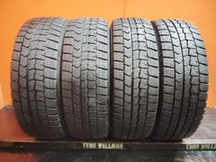 DUNLOP WINTER MAXX WM02 205/60R16 16インチ 4本 23～24年製 バリ溝 ステップワゴン ヴォクシー プレマシー ノア等　(KTN349)