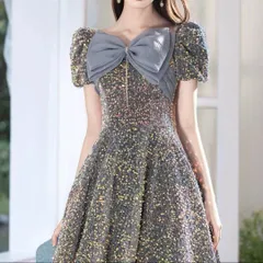 胸元のリボンが可愛い 半袖のスパンコール イブニングドレス