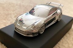 ポルシェ特注 1/43 ポルシェ 992 GT3 アルミニウム ペーパーウェイト Genuine FACTORY Porsche 992 GT3  Aluminum Chrome model scale 1:43 Paperweight - メルカリ