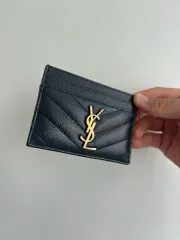 YVES SAINT LAURENT(イヴ・サンローラン) カードウォレット ブラック 金具