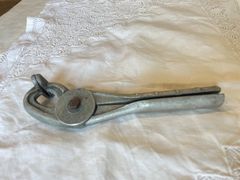 Item thumbnail for item 4d4abc05-2473-4ab2-b91e-4c07ce8ef4fc