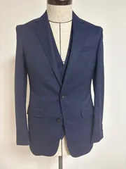 新品未使用　春夏秋用　イージーケア　リバーシブルジレ　スリーピーススーツ　ネイビー無地　サイズY4