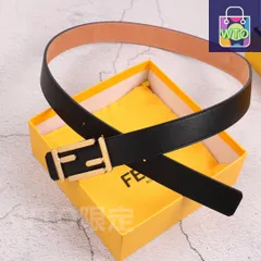 新品未使用タグ付き　イタリア製　FENDI　フェンディ　本革　ベルト　ホワイト FENDI フェンディ ベルト 8C0648 AAIW レディース レザー FFロゴ