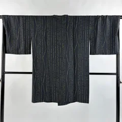 【美品】 道行 身丈98cm 裄丈67cm M 和装コート 都衿 縞 墨色 正絹 秀品 【中古】