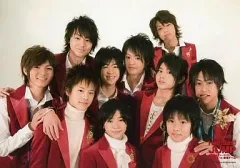 【中古】生写真(ジャニーズ) Hey! Say! JUMP/集合(10人)/横型・衣装赤ジャケット・「デビュー＆ファーストコンサート!いきなり!In東京ドーム」/公式生写真