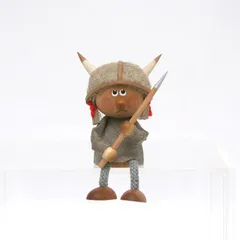 【新品】トムテ/バイキング・ガール/お座り/スカンジナビアン・ヘムスロイド/オブジェ/置物/木製/北欧/ミニドール/木のフィギュア/スカンジナビスク/可愛い/カワイイ/かわいいのサムネイル
