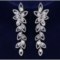 【高品質czダイヤモンド】 ウェディング ブライダル お花とリーフのロングピアス