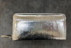 【新品・訳あり・在庫処分特価】ラウンド長財布　シルバー