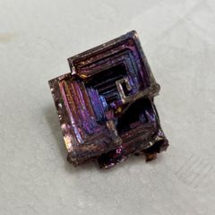 ビスマス結晶　紫金
