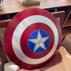 置物、壁飾り、コスプレ道具  キャプテン・アメリカの盾 1：1 復刻 海外製品 ガレージキット