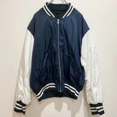 GU ジーユー　メンズ　アウター　ジャンパー　スタジャン　ジャケット　スタンドカラー　フルジップアップ　ラインデザイン　無地　ネイビー　ホワイト　バイカラー　Lサイズ　スポーティー　シンプル　おしゃれ　カジュアル　SU626h1056