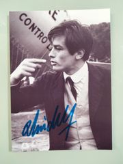 アラン・ドロン直筆サイン入り2Lサイズ写真…Alain Delon…パリの灯は