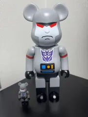 ベアブリック　メガトロン　オプティマスプライム　400% 100% 正義と悪のトランスフォーマー！「オプティマス・プライム」と