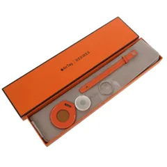 HERMES バッグチャーム 　りんご　アップル　箱付き HERMES バッグチャーム りんご アップル 箱付き