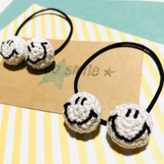 ニコちゃんヘアゴム　2個セット