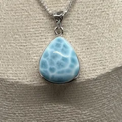 ⬛︎ 高品質ラリマー　ペンダントトップ　チェーンセットセット　重さ　約6g　【鑑定書付き】