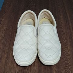 Sale✨UGGスリッポン２４cm