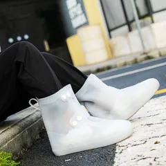 新品未使用　斬新　靴の上からそのまま履ける　レインブーツ　長靴　キッズ　大人