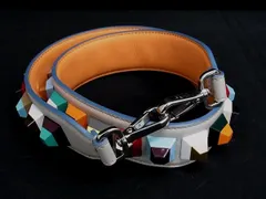 ■極美品■ FENDI フェンディストラップユー レザー スタッズ バッグ用 ショルダーストラップ 肩掛け ベージュ系 FS2581
