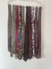 ネクタイ　① 赤色系　　10本まとめ売り