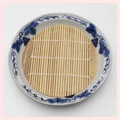 （３Ｐセット）瀬戸焼　染付葡萄　麺盛鉢（竹ザル付）　※陶器,シリーズ,高級感,高品質,レトロモダン,かわいい,和食器,伝統柄,和柄,模様,冷やし,カレー皿,パスタ皿,藍色,ぶどう,粉引,すのこ,水切り　◎2セット目以上大幅値引き対象商品♪