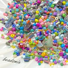 シードビーズ ガラスビーズ 竹ビーズ ミックス カラフル ハンドメイド 手芸 ビーズ細工 アクセサリーパーツ 30g beads1267 GreenRoseYumi