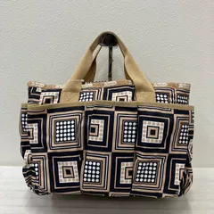 5131　LeSportsac レスポートサック ハンドバッグ　トートバッグ　ポケット多数　ベージュ系　黒系　ブラック系　白系